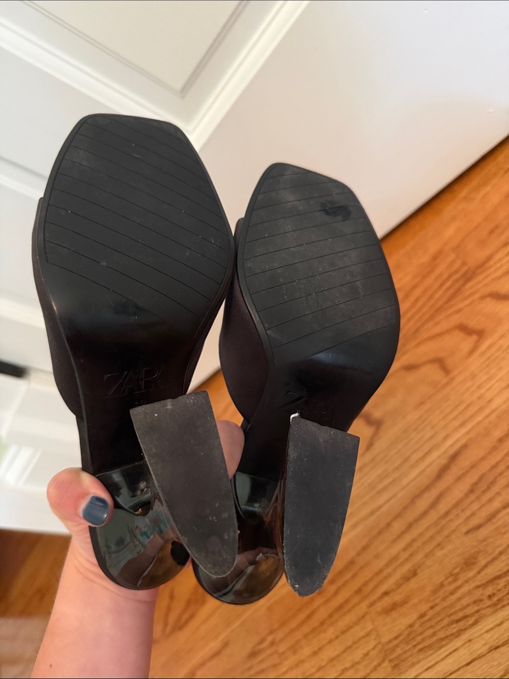 ZARA Black Open-Toe Slide Heels with Sculpted Block Heel - Picture 5 of 6